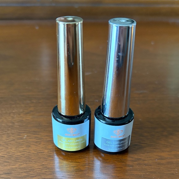 Assorted Nail Polish Collection - Picture 3 of 8